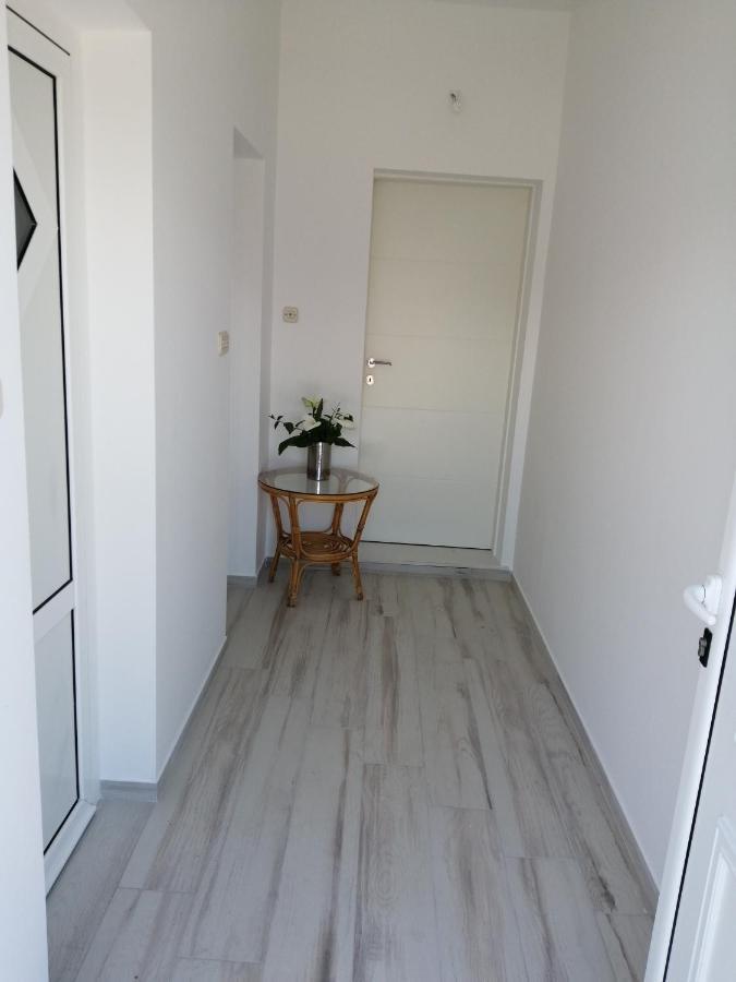 Apartman Luis Silence Sestanovac Ngoại thất bức ảnh